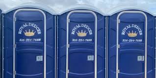 Best VIP or Luxury Restroom Trailers  in Val Verde Park, TX